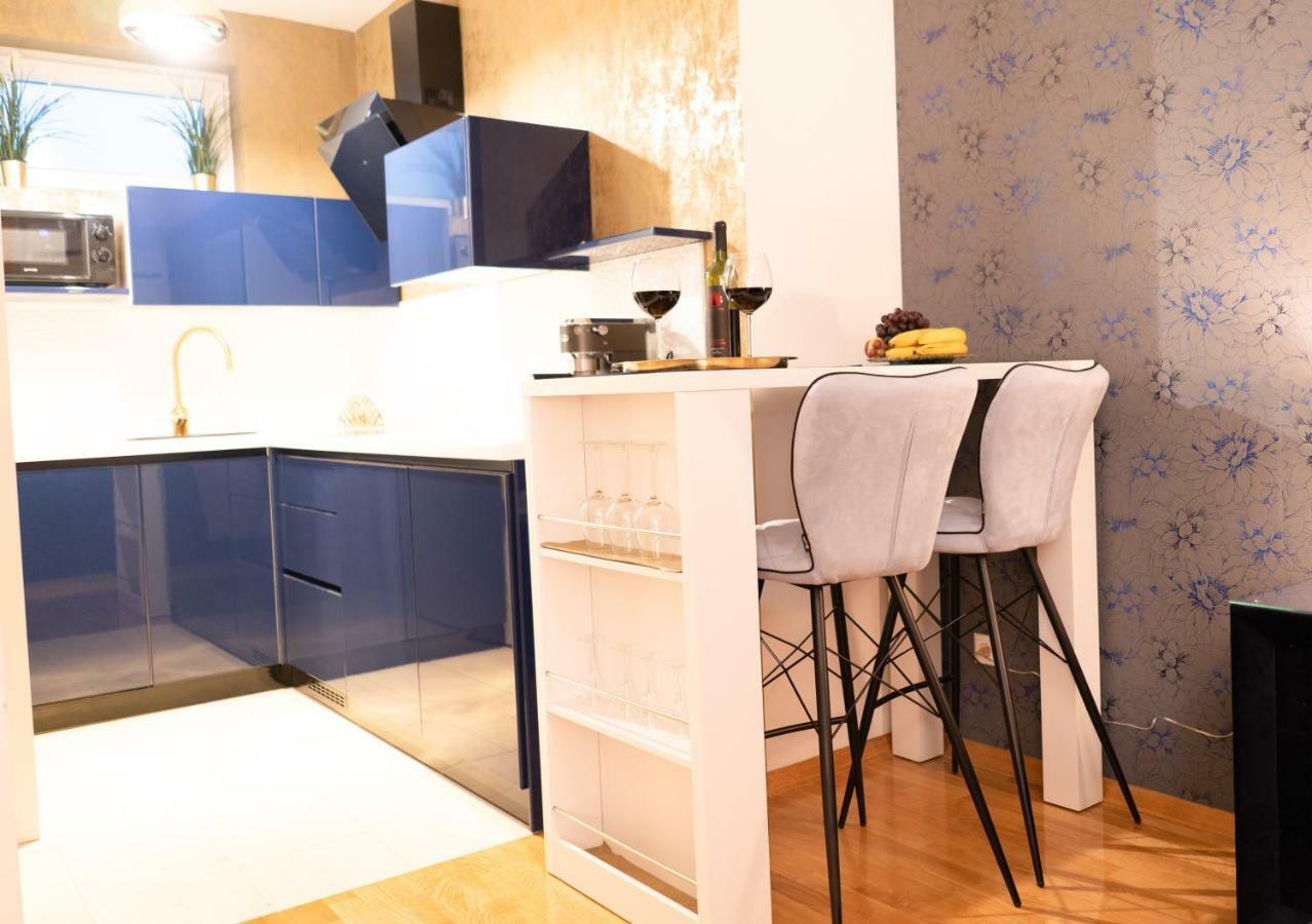 Jacuzzi Studio Apartman Mare'S Zagreb Extérieur photo